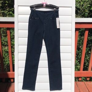 NWT JAG pull on JEANS SIZE 2